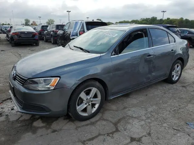 3VWLL7AJ6DM351127