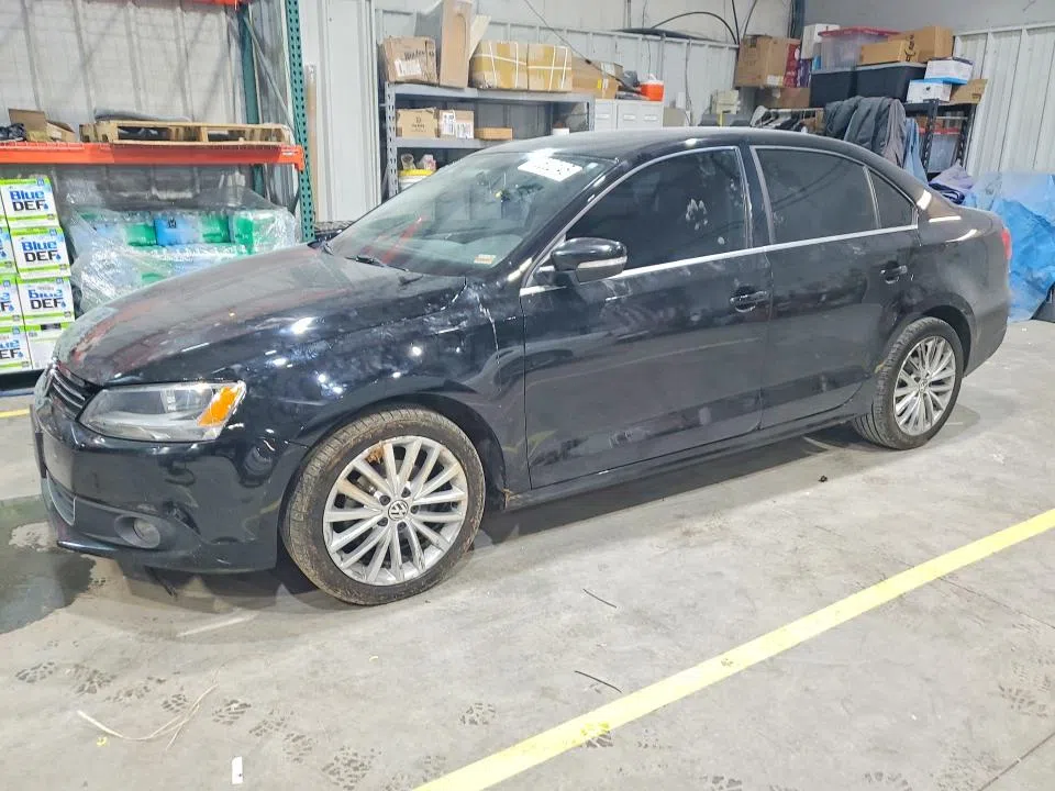 3VWLL7AJ6DM430197