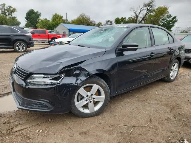 3VWLL7AJ8CM388307