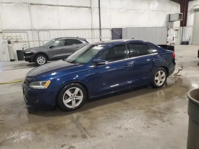 3VWLL7AJXCM359312