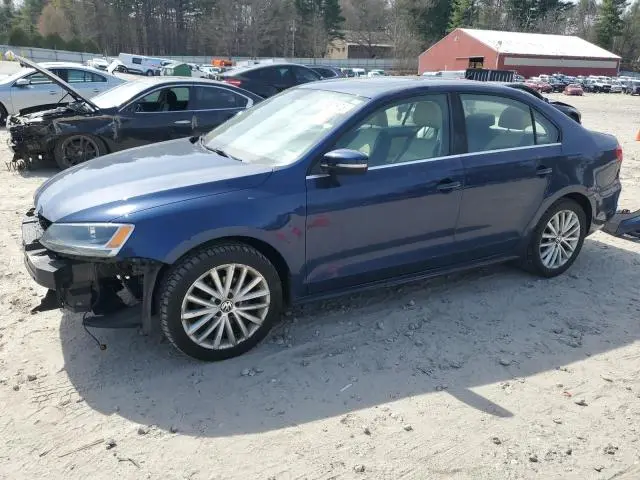3VWLP7AJ3CM469901
