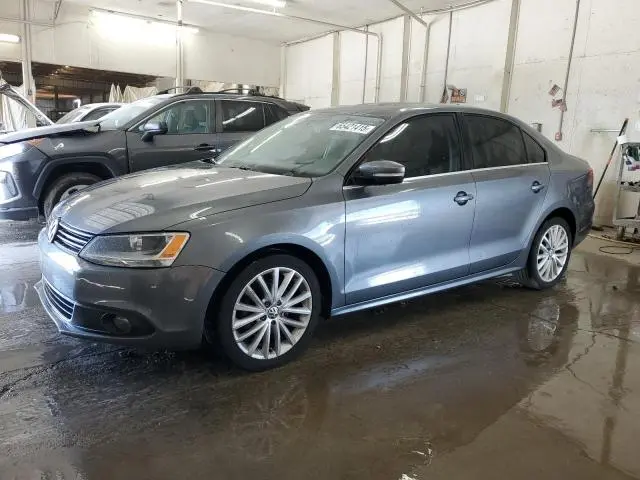 3VWLP7AJ6CM410356