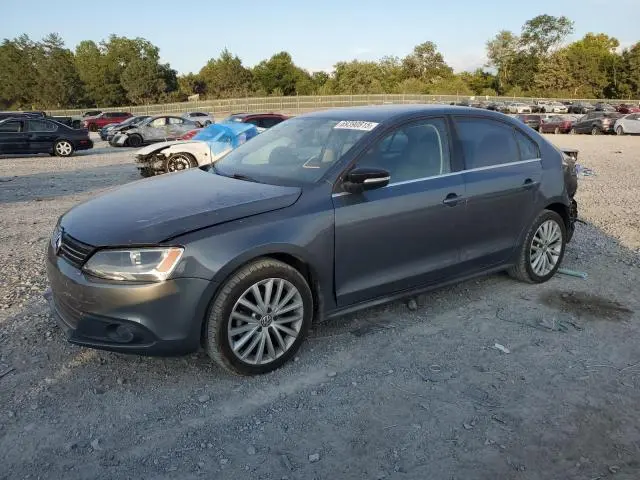 3VWLP7AJ7CM452745