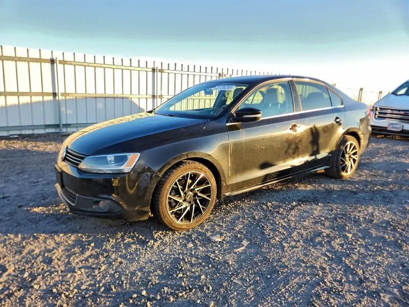 3VWLP7AJ7CM471652