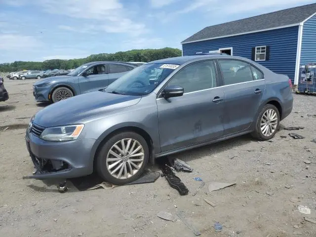 3VWLP7AJ9DM388628