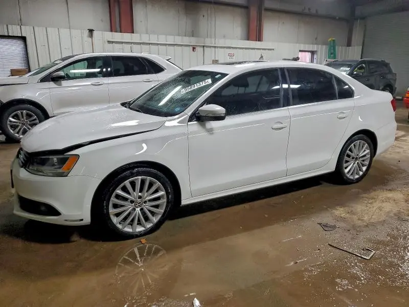 3VWLP7AJXDM361132