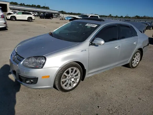 3VWMJ71KX6M658032