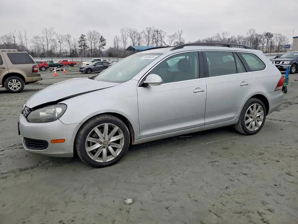 3VWPL7AJ0CM667932