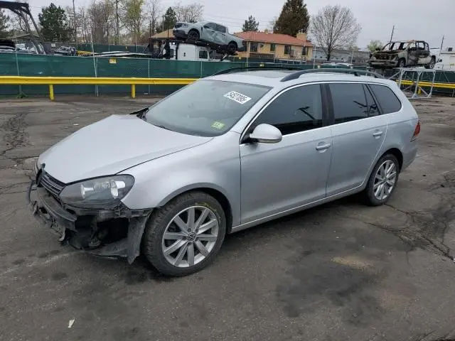 3VWPL7AJ0CM688540