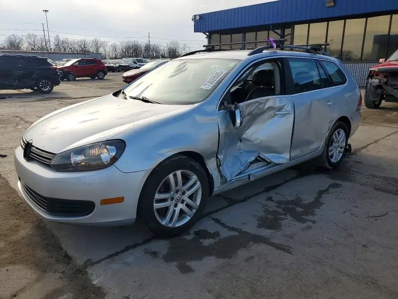 3VWPL7AJ0CM692197