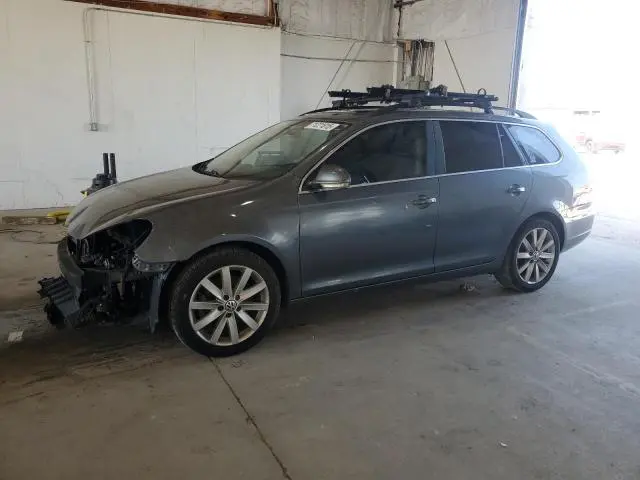 3VWPL7AJ0EM601271