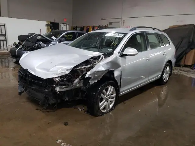 3VWPL7AJ2CM631465