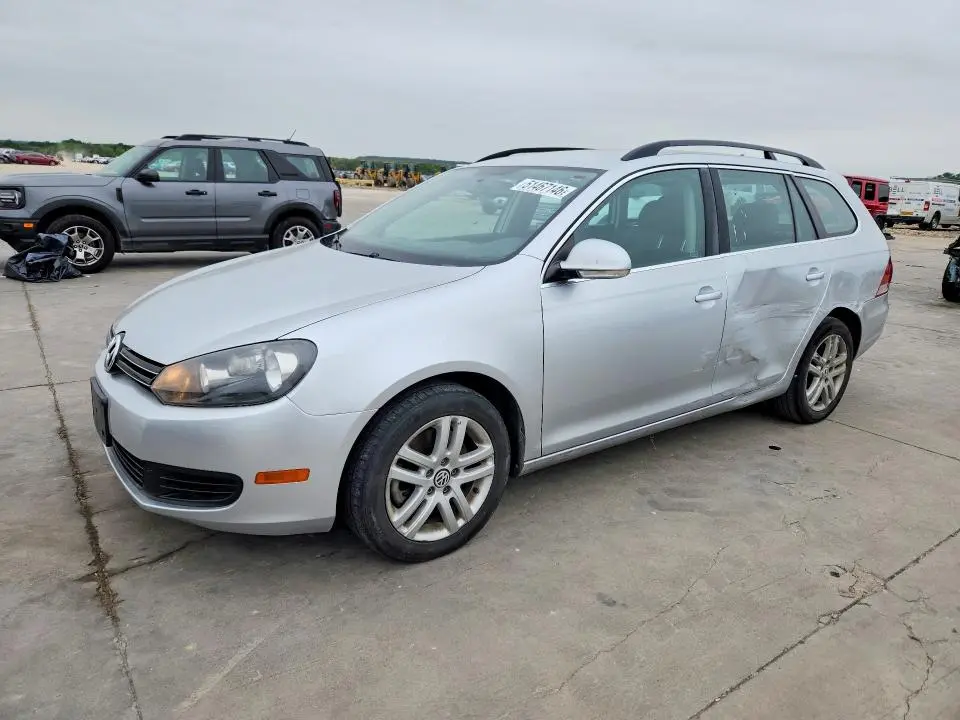 3VWPL7AJ5DM695355