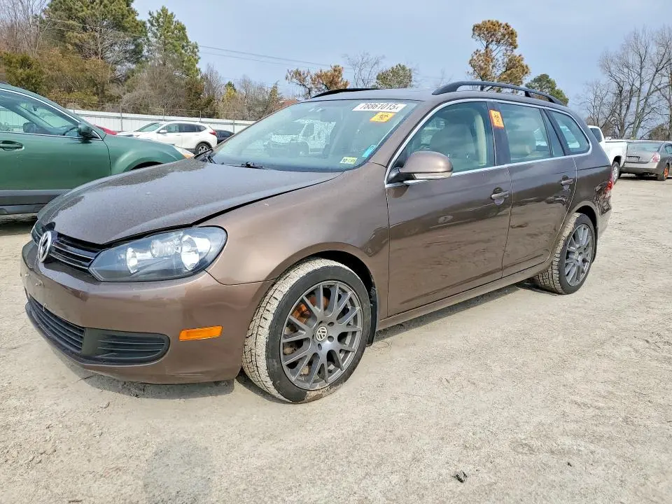3VWPL7AJ6EM608385