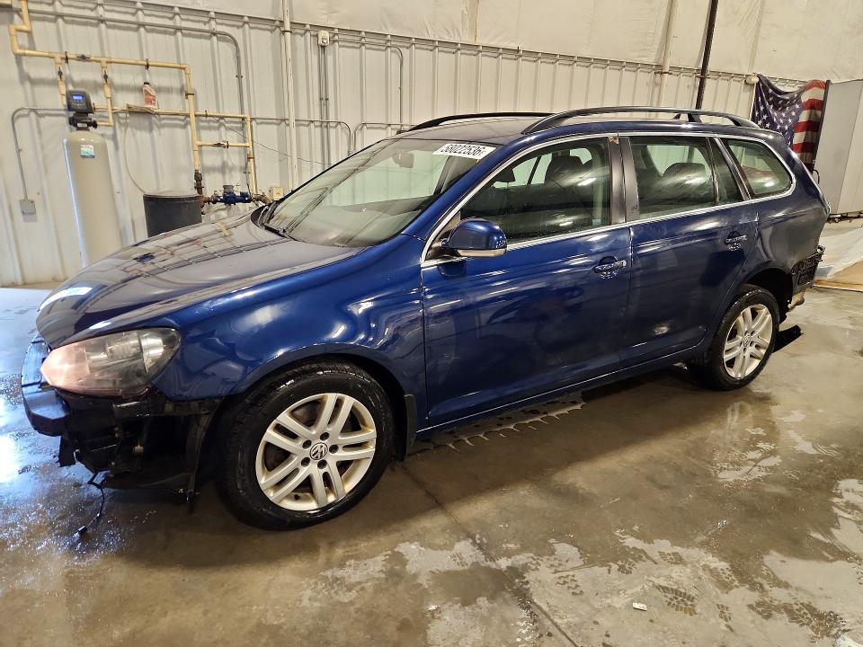 3VWPL7AJ8CM637559
