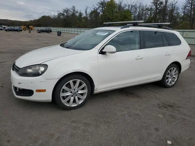 3VWPL7AJ8CM642115