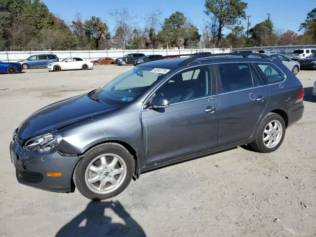 3VWPL7AJ8DM611531
