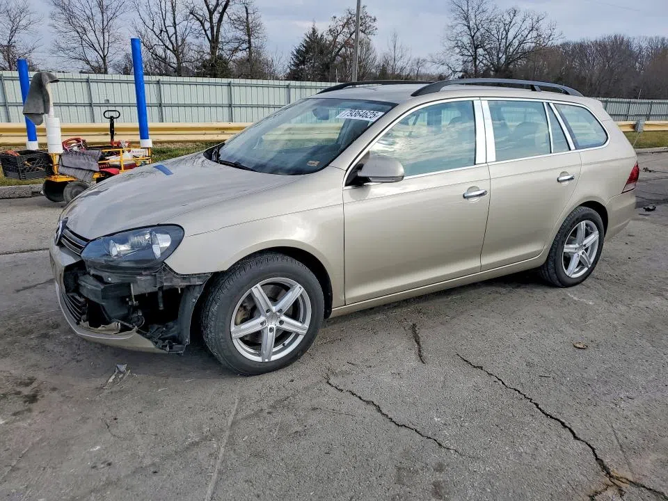 3VWPL7AJ8EM600613