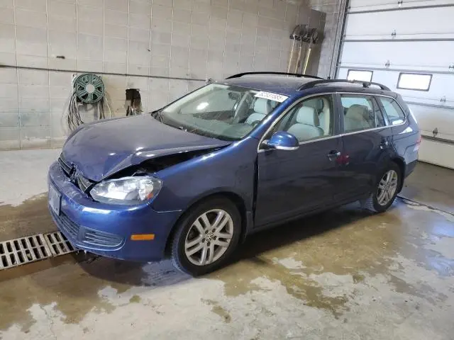 3VWPL7AJ8EM610249