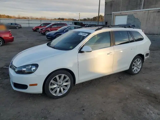 3VWPL7AJ8EM611157