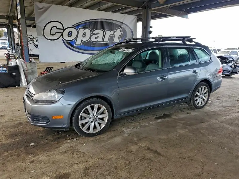 3VWPL7AJ8EM621896