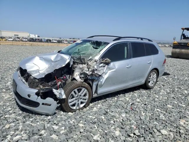 3VWPL7AJ8EM624930