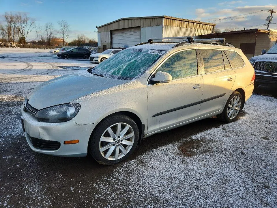 3VWPL7AJ9BM609042