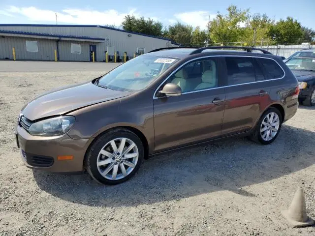 3VWPL7AJ9CM701057