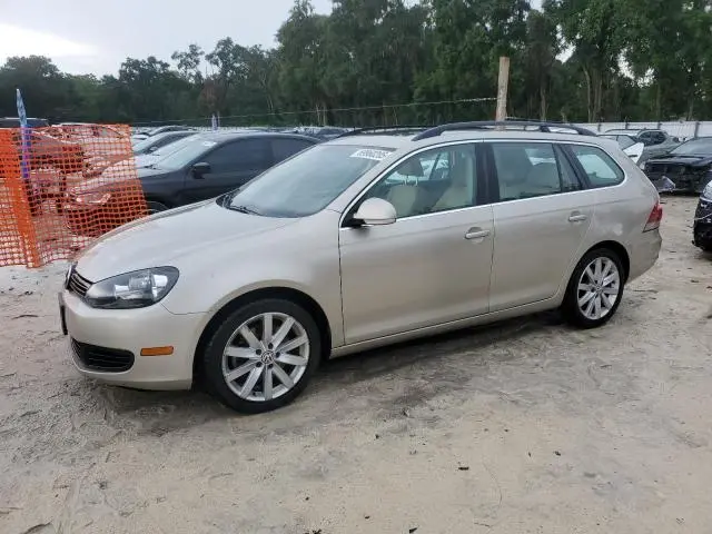 3VWPL7AJ9DM689834