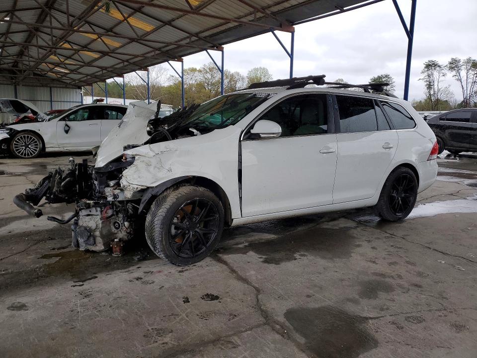 3VWPL7AJ9EM623950