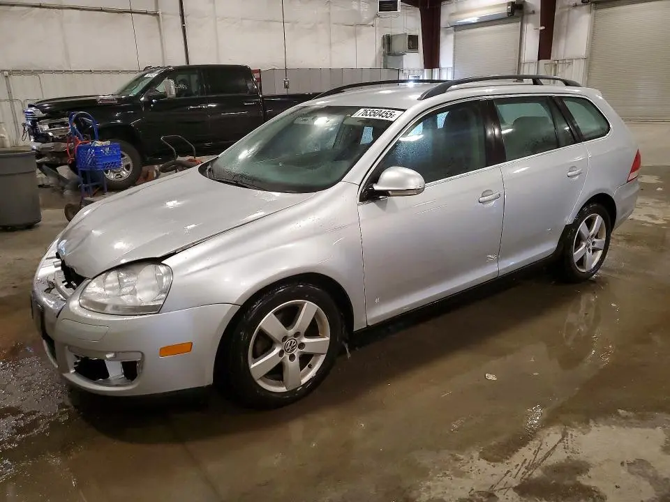 3VWPM71K09M275192