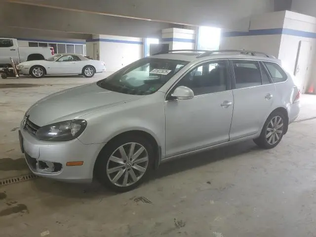 3VWPP7AJ2EM611675