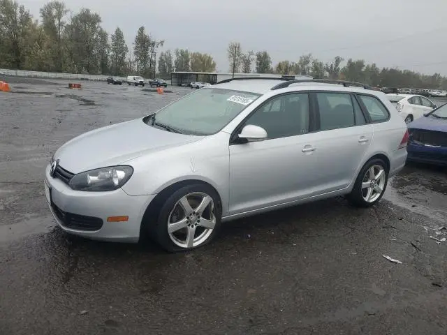 3VWPP7AJ8DM695516