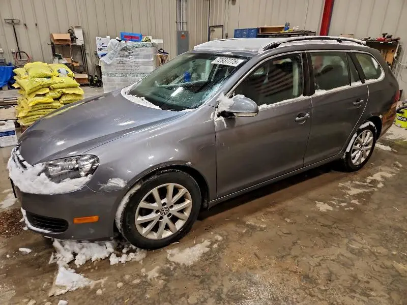 3VWPX7AJ3BM638525