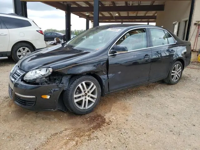 3VWRF71K16M765137