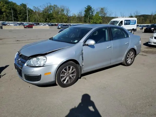 3VWRZ7AJ8AM064294