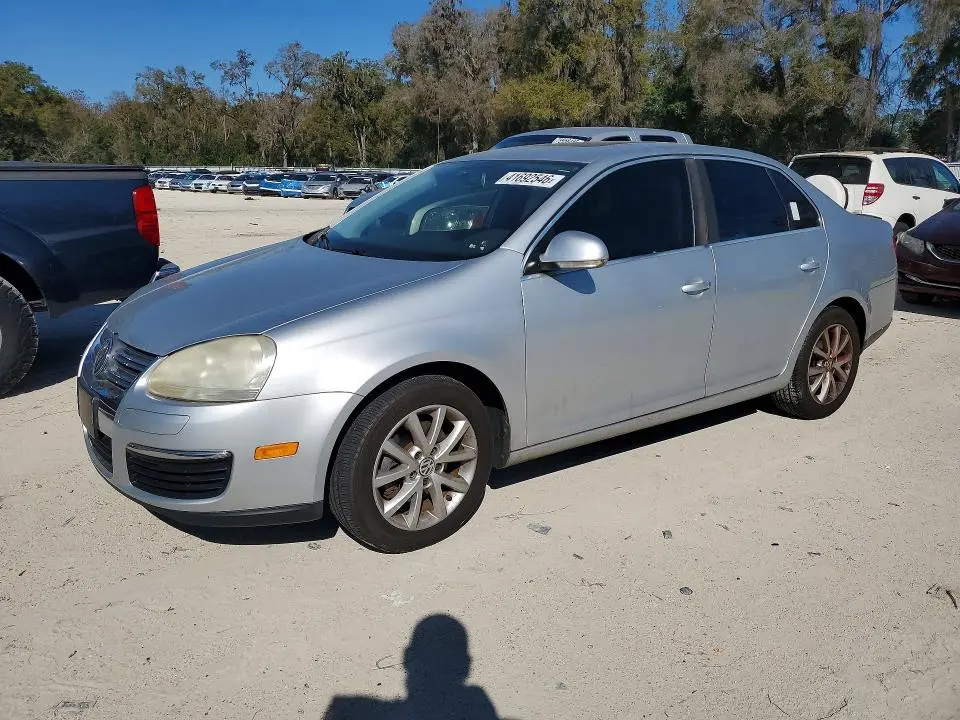 3VWRZ7AJ9AM008249
