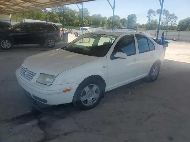 3VWSA29M0XM103558