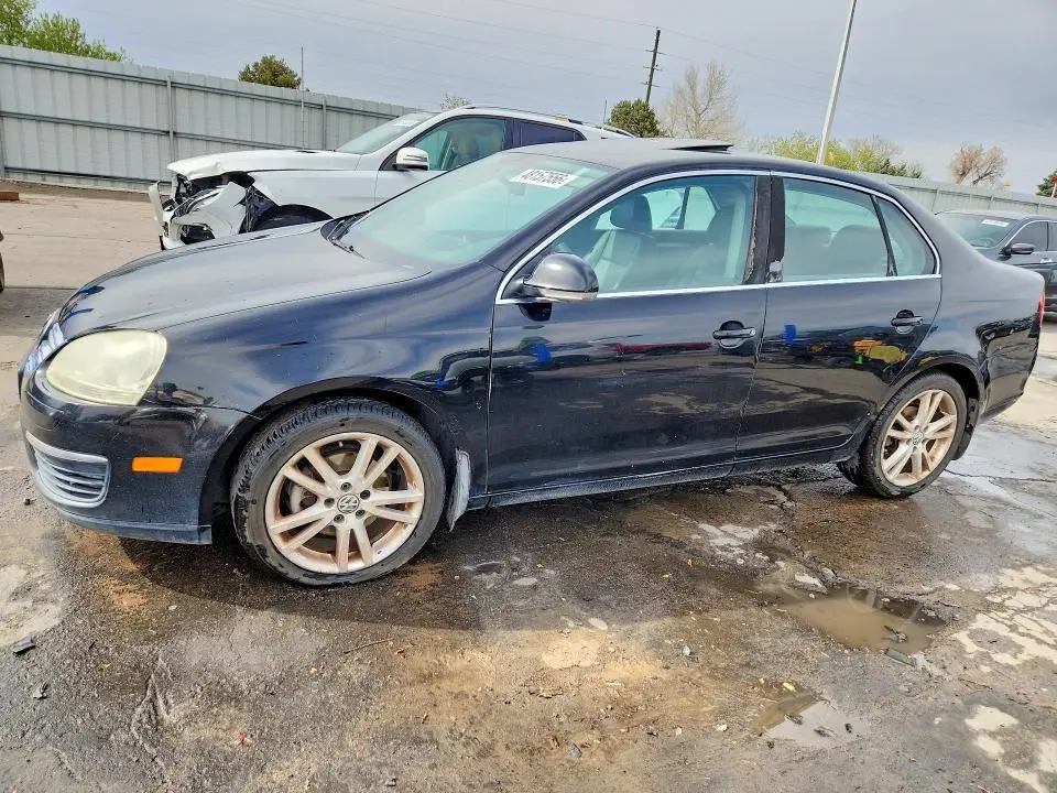 3VWSF81K87M018451