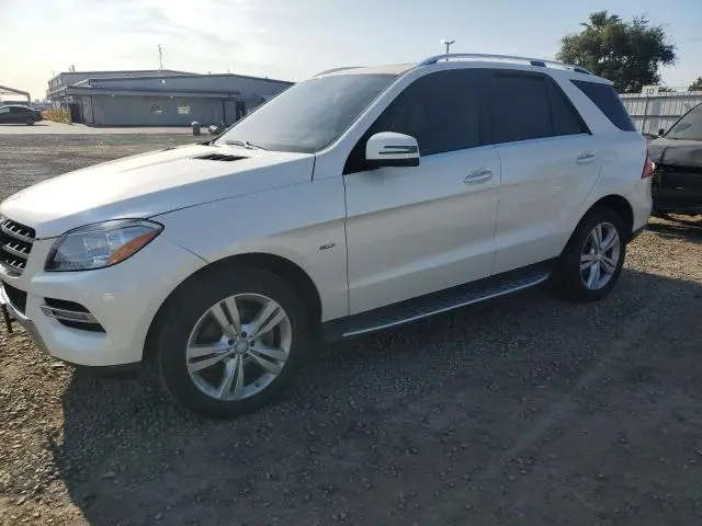 4JGDA5HB9CA094553
