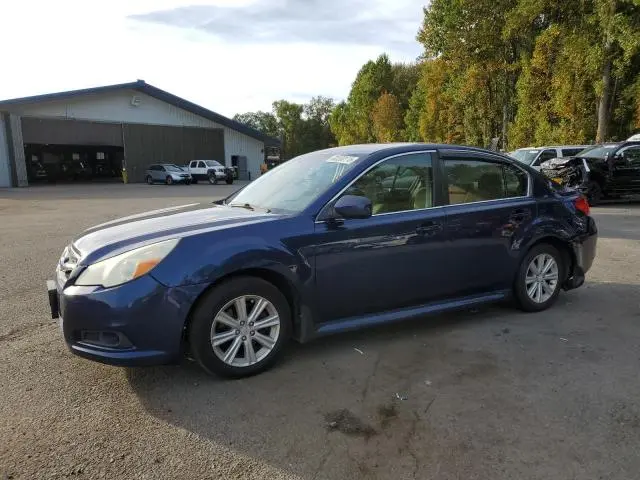 4S3BMBC61B3240684