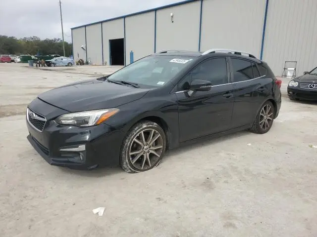 4S3GTAT63J3700381