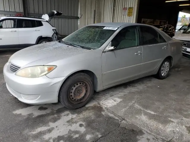 4T1BE32K05U061905