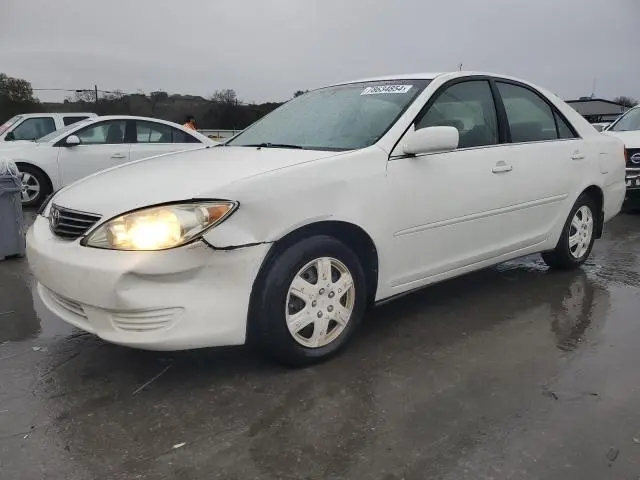 4T1BE32K05U557108