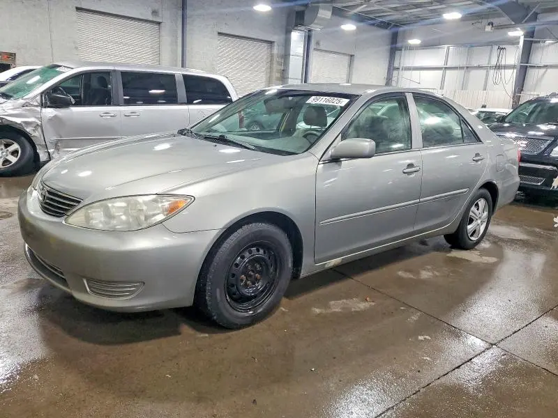 4T1BE32K05U961798