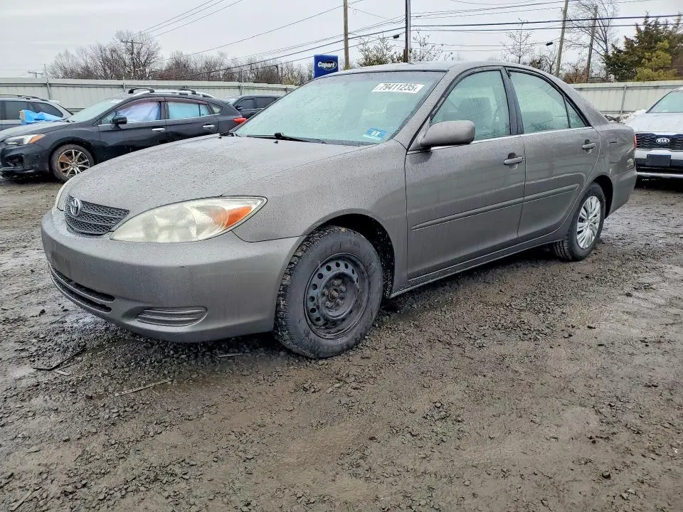 4T1BE32K13U689582