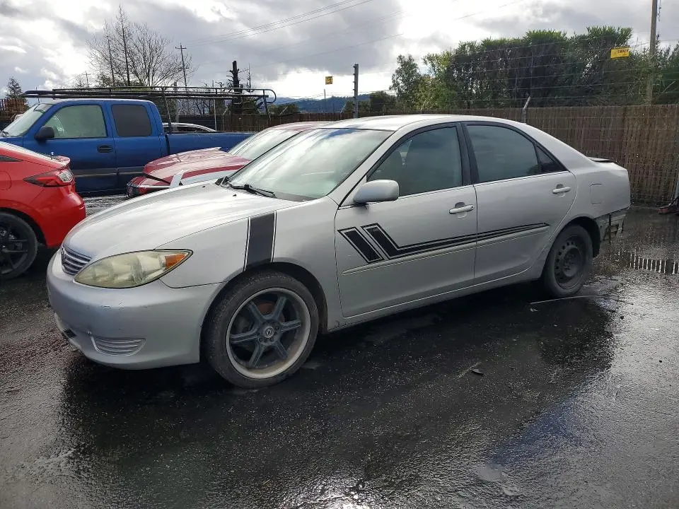 4T1BE32K15U068622