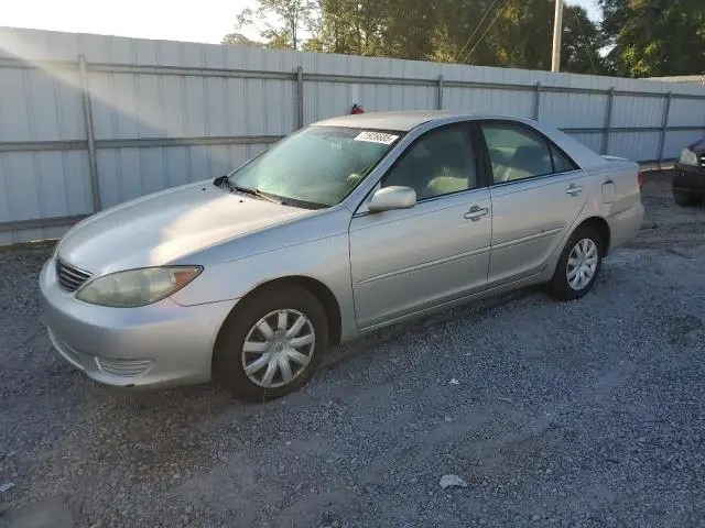 4T1BE32K15U382707