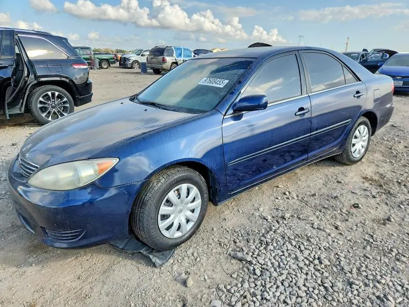 4T1BE32K15U403930
