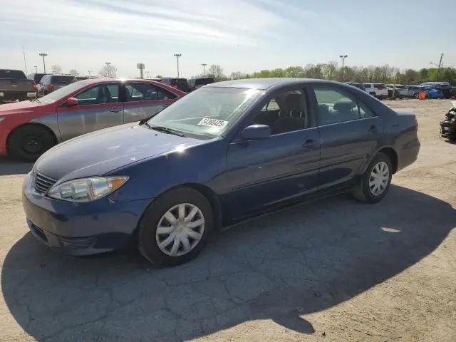 4T1BE32K15U428018